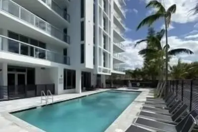Image de Spacious 2 Bedroom, 2 Bathroom condo with heated outdoor pool and jacuzzi!