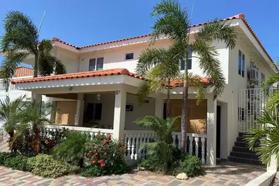 Image de Heerlijk Appartement op Beveiligd Resort - 5 min van het Strand