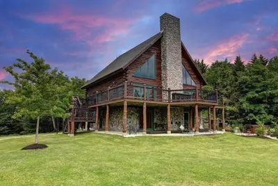 Image de Moores · Berkshire Mountain Top Chalet