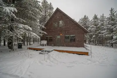 Image de Peaceful family cabin close to Yellowstone Park