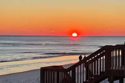 Image de Unit 9120 Beachwalk Sandpiper Cove with beach service