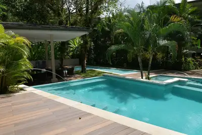 Image de Spacious Beach Condo 6c