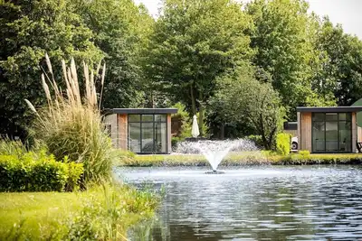 Image de ✓ Module at Recreatiepark het Esmeer ✓ Holiday home for 5 persons ✓ Located in Aalst (Gelderland) ✓ Waterside holiday park ✓ Book directly through the park