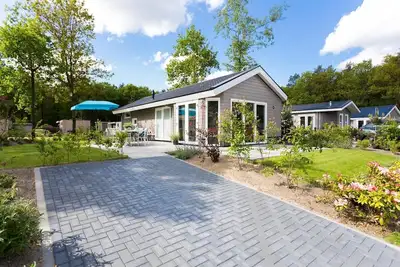 Image de ✓ Ferox Xl at Recreatiepark Beekbergen ✓ Holiday home for 6 persons ✓ Located in Beekbergen (Gelderland) ✓ Holiday park on the Veluwe ✓ Book directly through the park