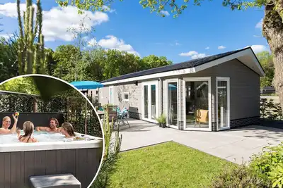 Image de ✓ Ferox at Recreatiepark Beekbergen ✓ Holiday home for 6 persons ✓ Located in Beekbergen (Gelderland) ✓ Holiday park on the Veluwe ✓ Book directly through the park