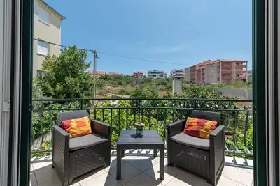 Image de Ignacija 2 for 3+1 close to beach in Okrug Gornji
