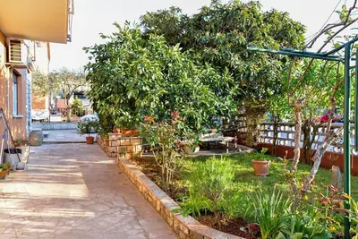 Image de Spacious two bedroom apartment near the sea