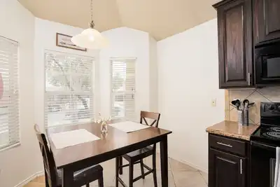 Image de 3bd/2ba *Lackland Afb*SeaWorld*Christus*NoStairs.