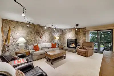 Image de Location, Location, Location! Enjoy this beautiful 2br in the heart of Dillon!