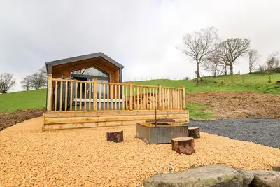Image de Fawn’S Rest, romantic, with hot tub in Rhayader