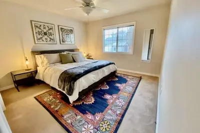 Image de Welcome to Buckingham House. Entire 3 Bedroom Home
