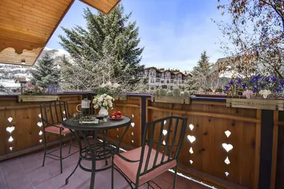 Image de Free Tickets to Historic Railroad, Beautifully Updated Zermatt Resort Townhome!