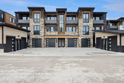 Image de Near Glacier/ Big Mtn SKiing  & Dtwn Whitefish! 3Bed/3Bath &Hot Tub w/Views!