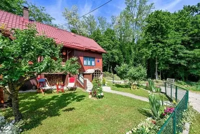 Maison isolé pour la famille Gornja Konjščina, Zagorje (K-21015)
