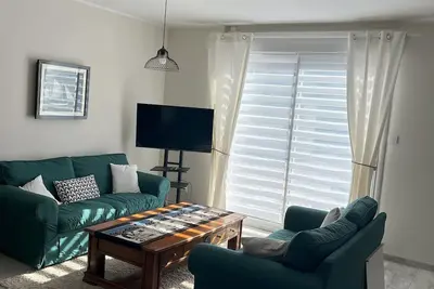 Image de Renovated character villa (2022) converted into 2 air-conditioned apartments.
