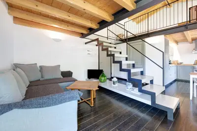 Image de Maison de vacances \"La Casetta Nel Bosco\" avec terrasse privée et Wi-Fi