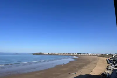 Image de Bel Appartement 2 Chambres avec Accès Direct Plage à Saint-Gilles-Croix-de-Vie