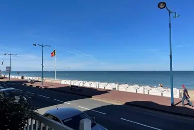 Image de Appartement en front de mer à Villers-sur-Mer face au Casino, 2p tout équipé avec parking privatif