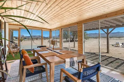 Image de The Castle House: Hideaway w Cowboy Pool