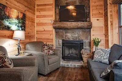 Image de Ash Cave Cabin by The Inn & Spa at Cedar Falls