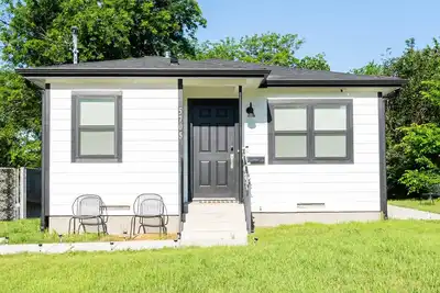 Image de Newly renovated Dallas home!