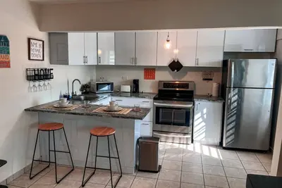 Image de Remodeled Apartment-electric generator-8 min to beach