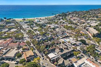 Image de Heated pool, and Main Beach nearby. No car needed #64
