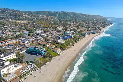 Image de Walk to Main Beach, Swim, enjoy Laguna Beach #12