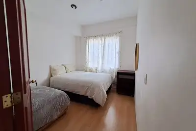 Image de 4 rooms in a shared house. Ideal for large groups