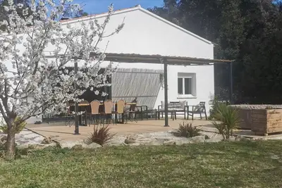 Image de Villa en pleine nature entre terre et mer