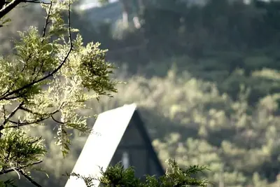 Image de The ZenDen-Cozy Cabin perfect hideout for couples