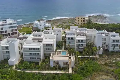 Image de Ocean Escape: 3br w/ Jacuzzi & Sea View Rooftop