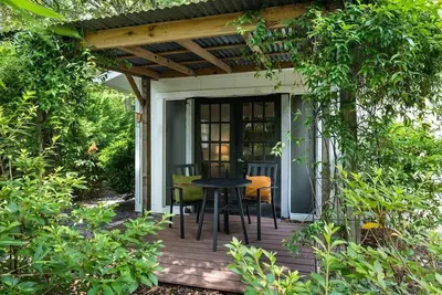 Image de Relaxed Garden - 4 miles to Beach!