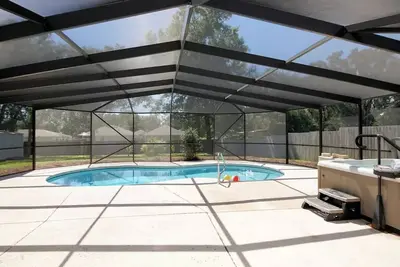 Image de Bluewater Bay Hideaway- Relaxation Destination w/ private pool and hot tub
