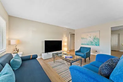 Image de Renovated Apt Steps From The Singer Island Beach