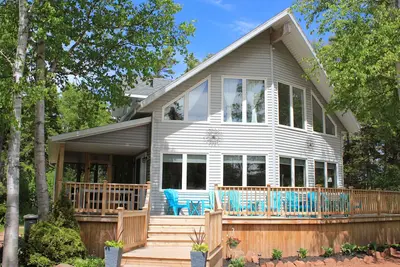 Image de 4-bedroom house in Stanhope - walk to the beach!