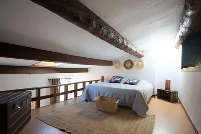 Image de Rare Appartement duplex Cassis, 5 mn de la plage et du port Ă pied