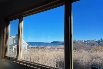 Cozy cottage on Great Neck, easy walk to Pavilion Beach!