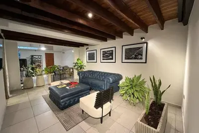 Image de House 121