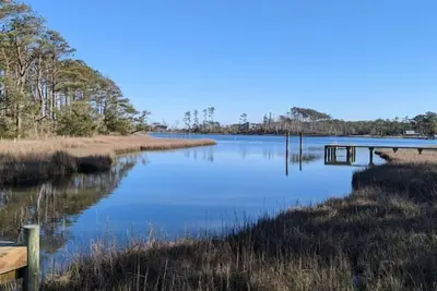 Image de Coastal Birdsong waterfront apt