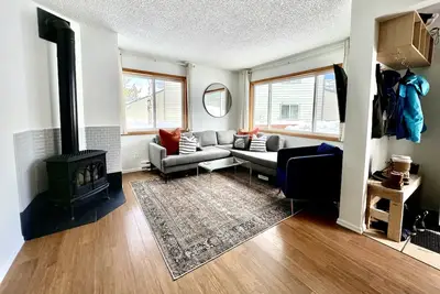 Image de Comfortable mountain condo with great views
