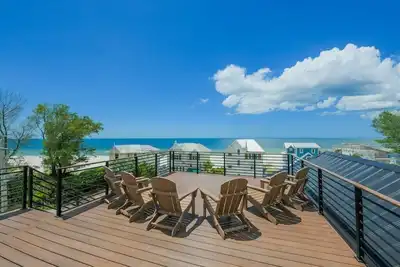 Image de Mariner's Crossing – Luxury 8br Beach & Bay View Escape w/ Rooftop Deck, Heated Pool & Game Room