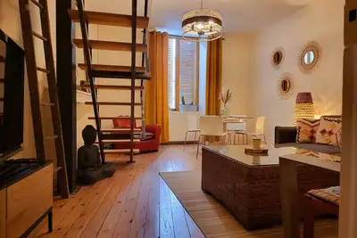 Image de \"Duplex Macon\" style Bohème chic de 60m2, à 20min de Vichy