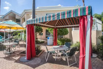 Image de Create memories in Orlando with this 3bdr lock-off that sleeps 8!
