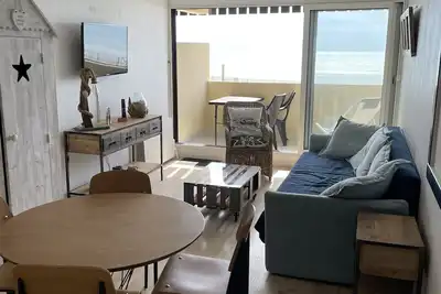 Image de T2 apartment facing the sea, with direct access to the beach
