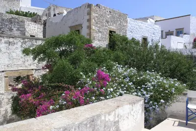 Image de Traditional House with Garden in Historic Town by Jj Hospitality-