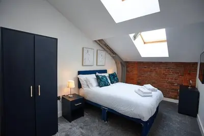 Image de The Garnet Suite Summ