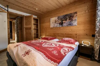 Image de Rez-de-chaussée, terrasse, parking, télévision, casier à ski, 120m², Châtel
