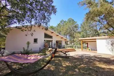 Image de Villa pour des vacances de rêve entre océan et forêt