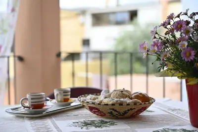 Image de Apartment 5 minutes from the sea with veranda